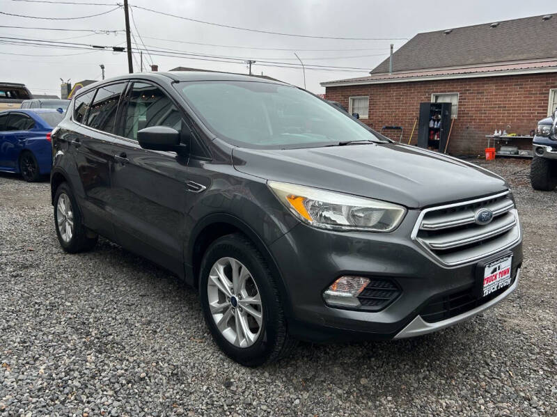 2017 Ford Escape SE