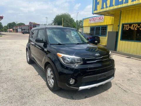 2017 Kia Soul +