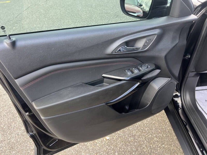 2024 Chevrolet Trax RS