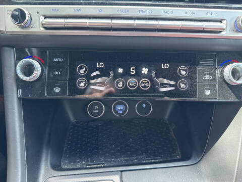 2024 Genesis G70