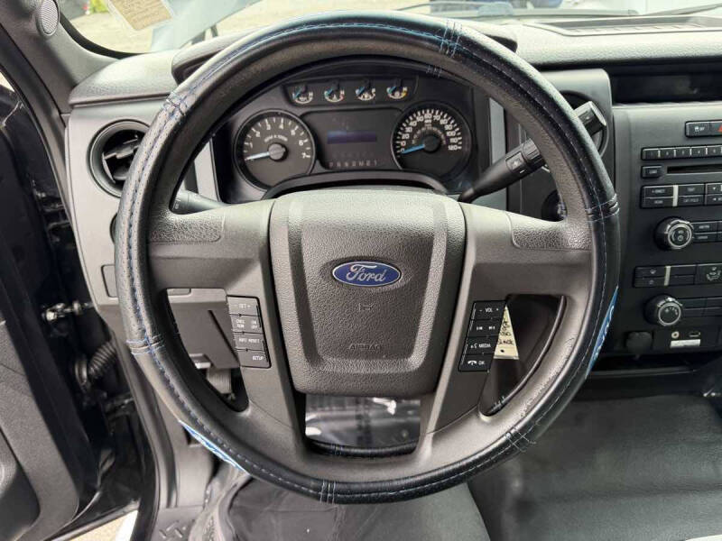 2013 Ford F-150 STX