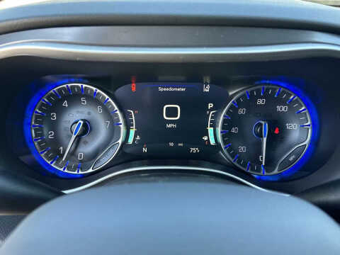 2026 Chrysler Voyager LX