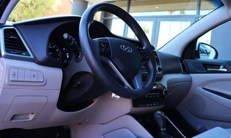 2017 Hyundai Tucson SE