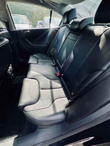 2010 Volkswagen Passat Komfort