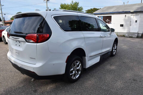 2017 Chrysler Pacifica Limited