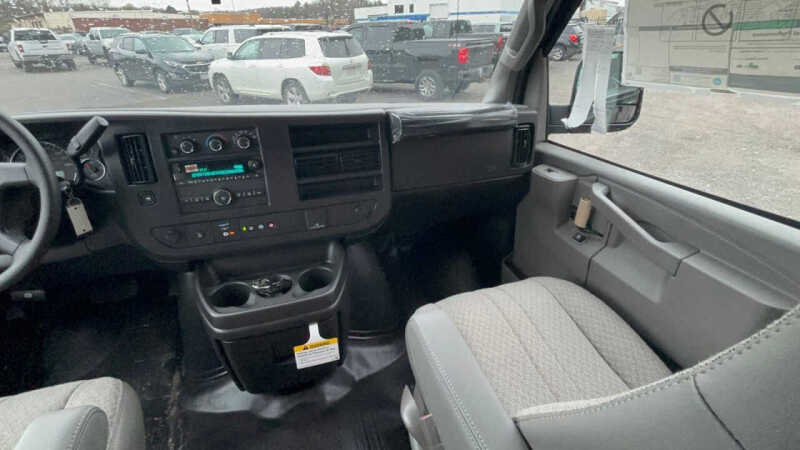 2026 Chevrolet Express 2500