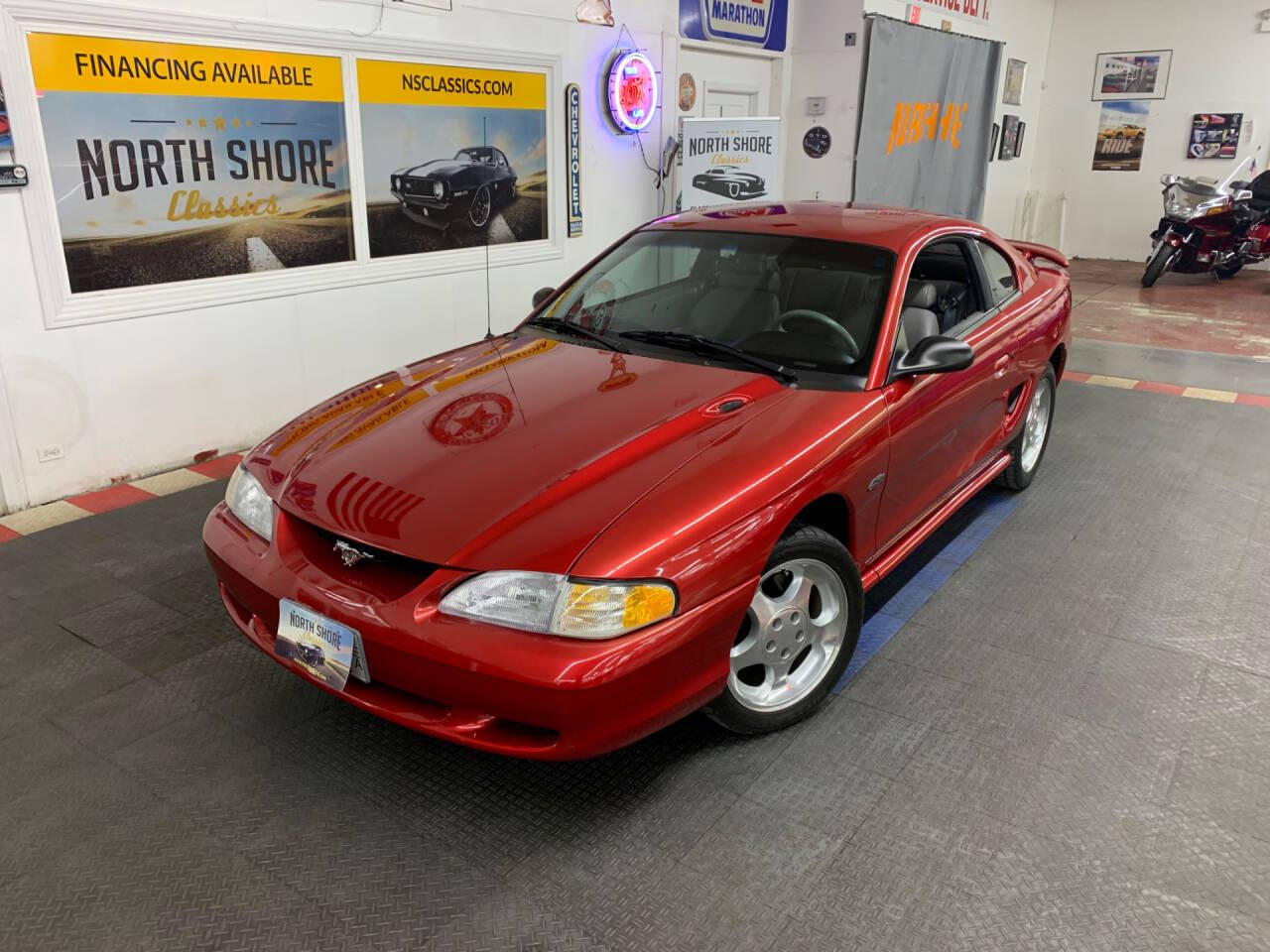 1997 Ford Mustang 1