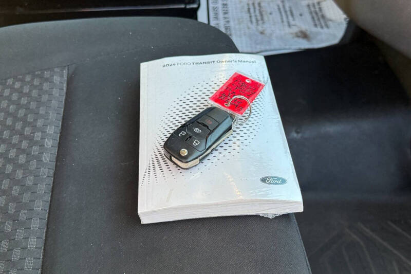 2024 Ford Transit 250