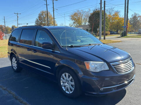 2014 Chrysler Town and Country Touring