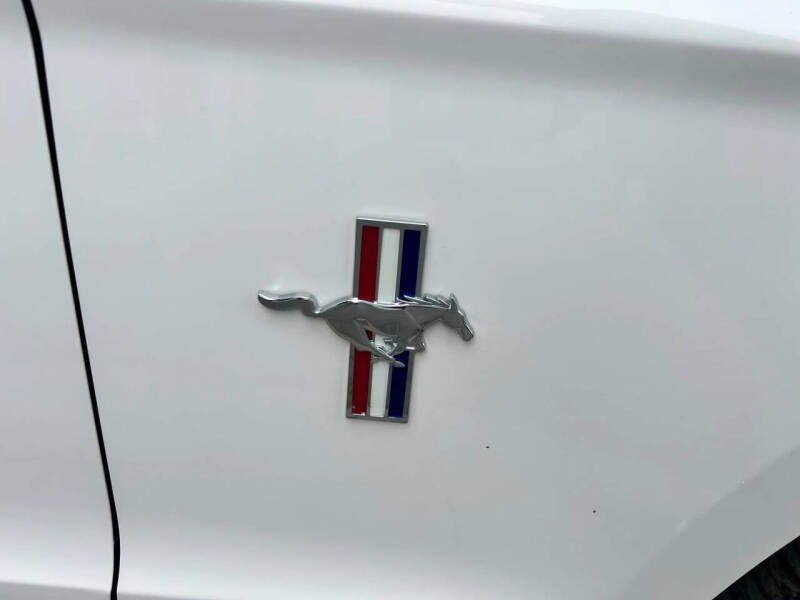 2013 Ford Mustang V6 Premium