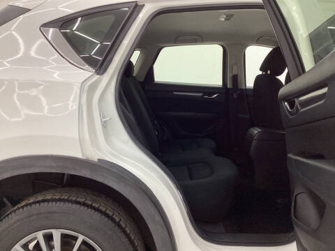 2017 Mazda CX-5 Sport