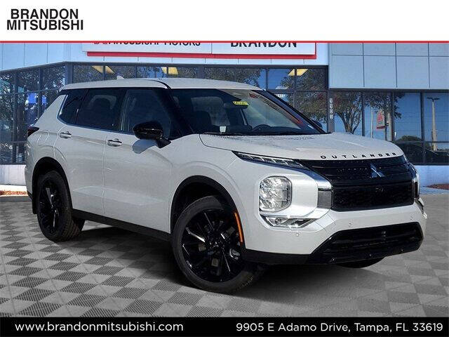 2023 Mitsubishi Outlander SE