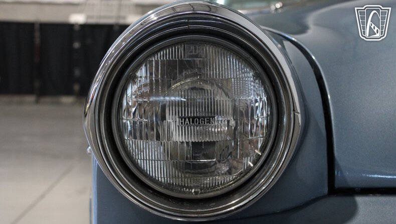 1954 Ford Crestline