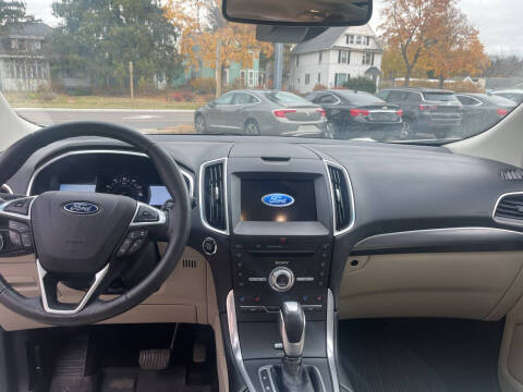 2017 Ford Edge Titanium