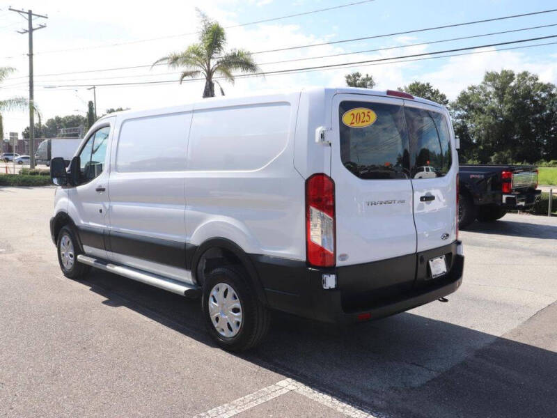 2025 Ford Transit