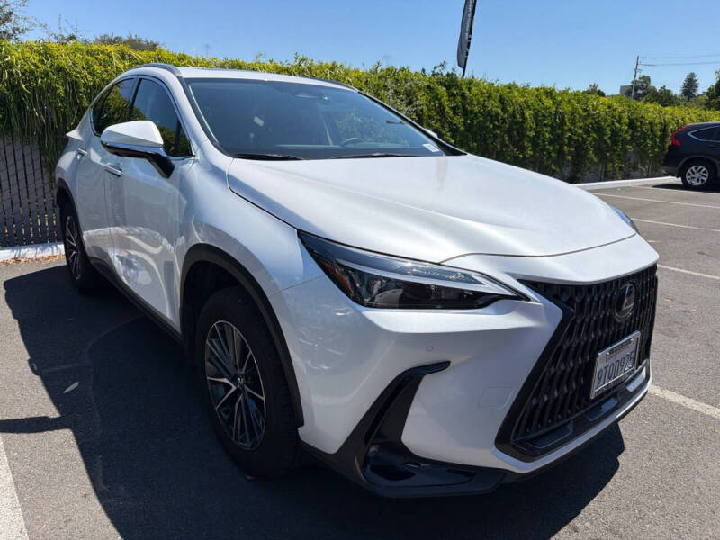 2025 Lexus NX 350h Premium