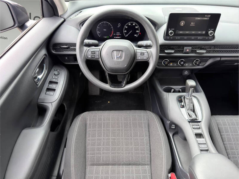 2023 Honda HR-V LX