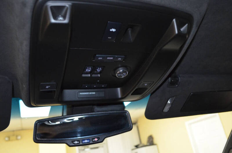 2015 Cadillac Escalade Platinum