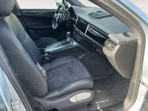 2021 Porsche Macan