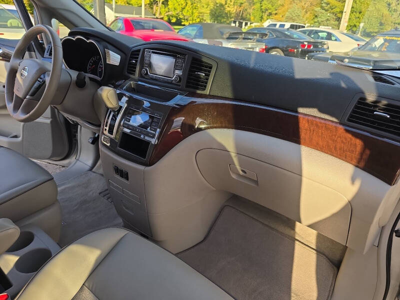 2016 Nissan Quest 3.5 SV