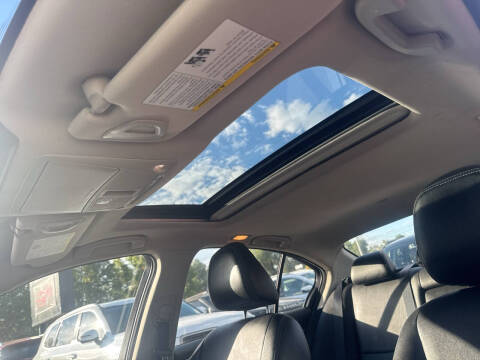 2017 Infiniti Q50 2.0T Premium