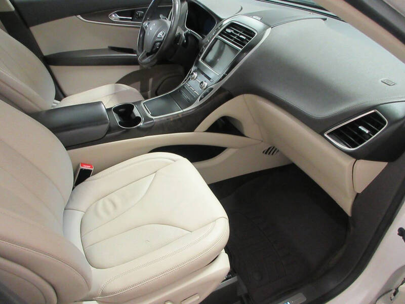 2016 Lincoln MKX Select
