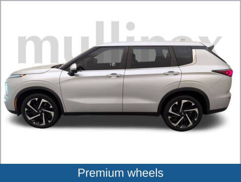 2022 Mitsubishi Outlander SE