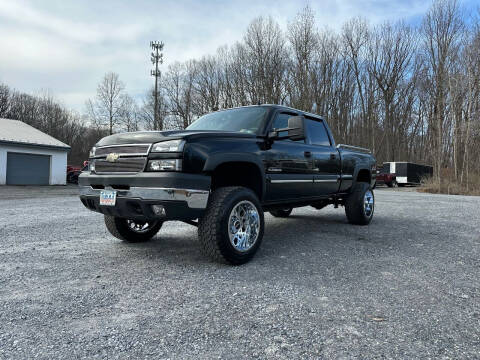 2006 Chevrolet Silverado 2500HD for sale at Jay 2 Auto Sales & Service in Manheim PA