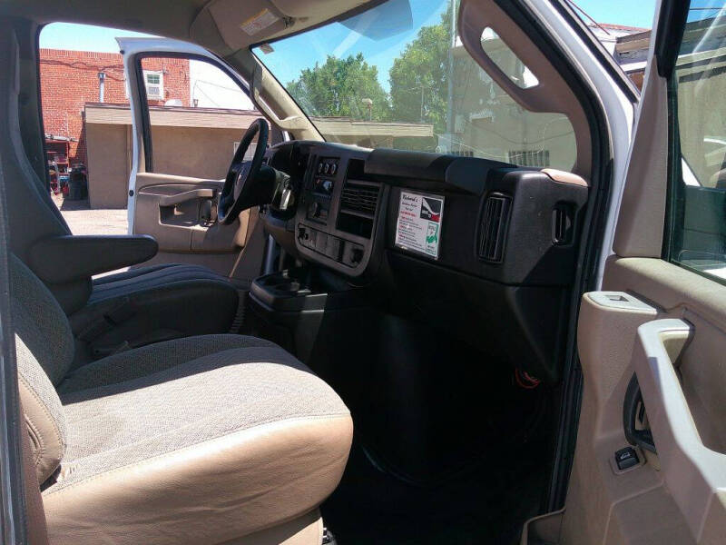 2017 Chevrolet Express 3500
