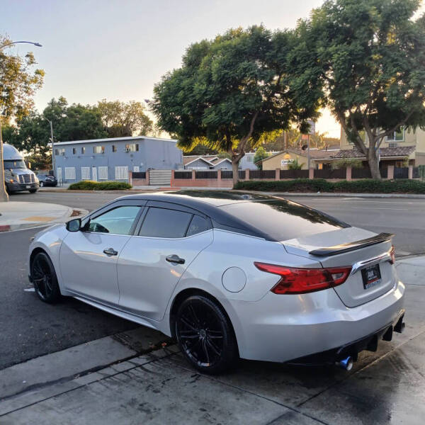 2017 Nissan Maxima