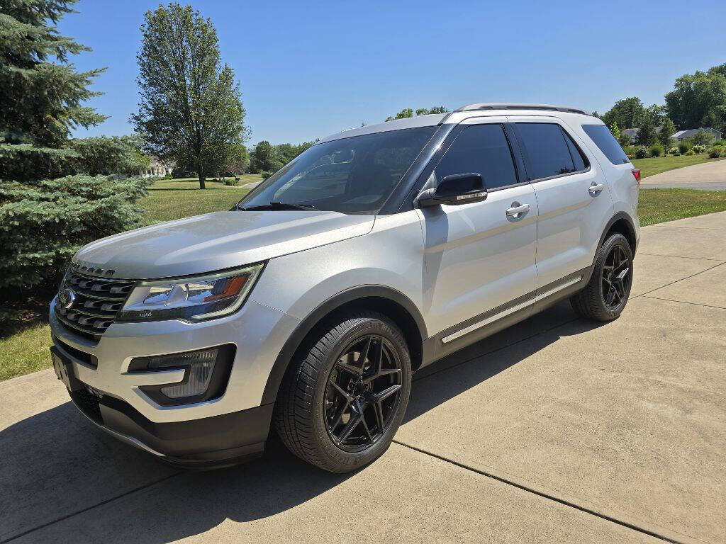 2017 Ford Explorer for sale at CASTLE MOTORS in New Castle, IN