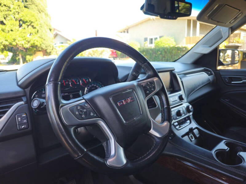 2019 GMC Yukon SLT