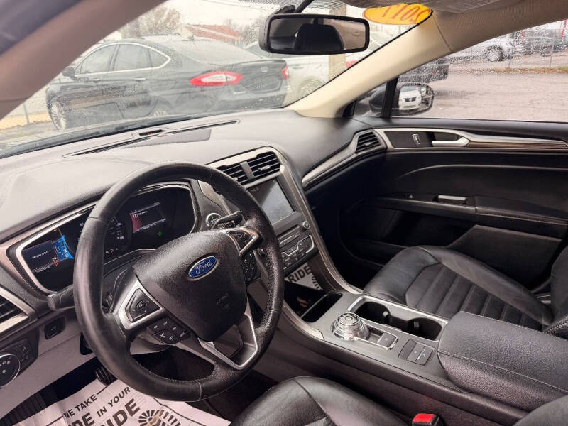 2017 Ford Fusion Energi SE Luxury