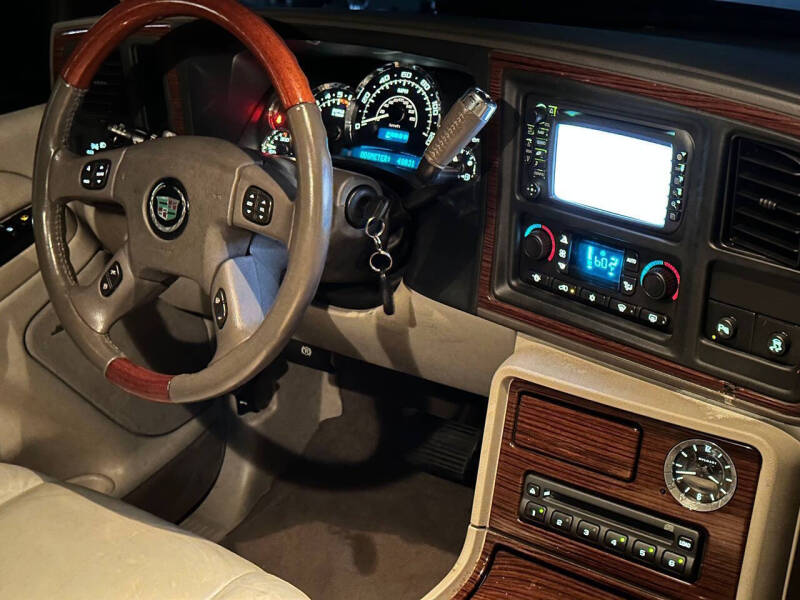 2004 Cadillac Escalade EXT