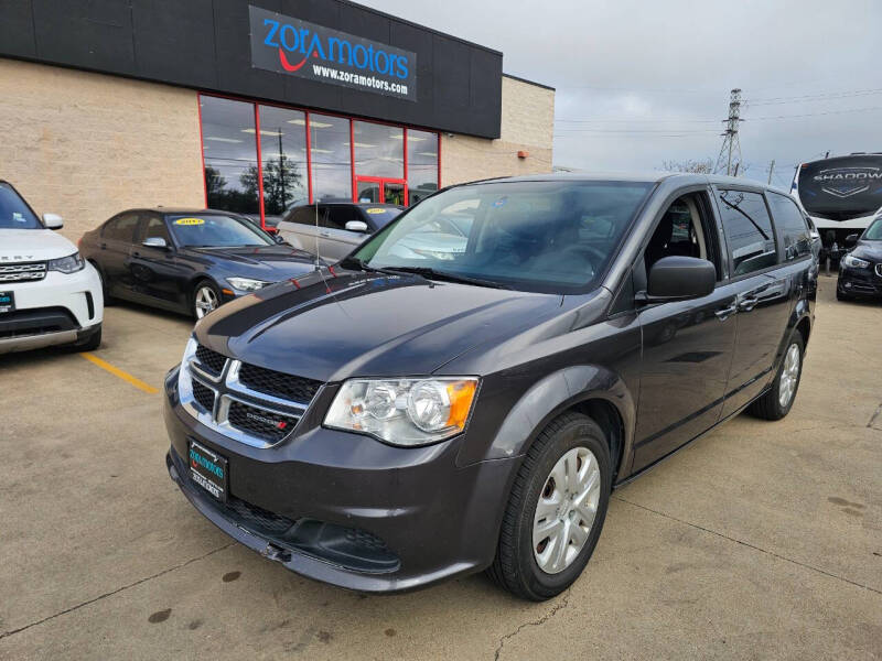 2018 Dodge Grand Caravan SE's photo