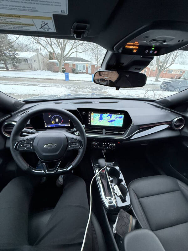 2025 Chevrolet Trax RS