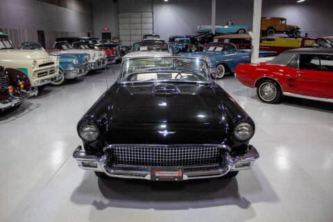 1957 Ford Thunderbird
