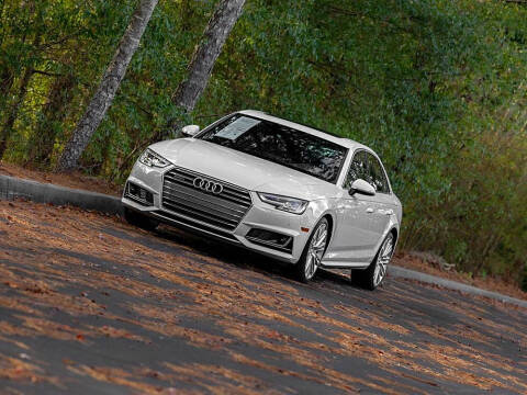 2018 Audi A4 2.0T quattro Prestige