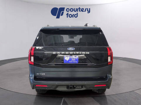 2026 Ford Expedition Active