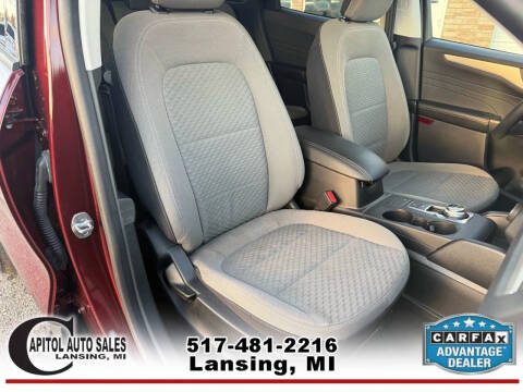 2021 Ford Escape Hybrid SE