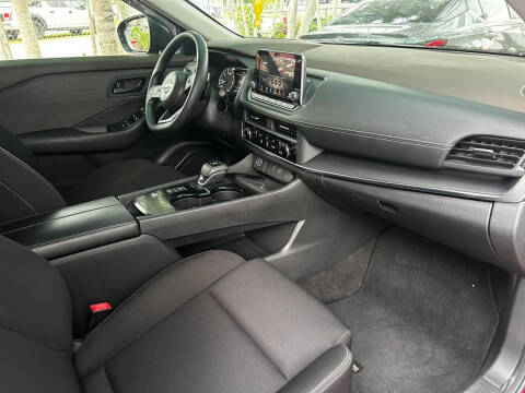 2023 Nissan Rogue S