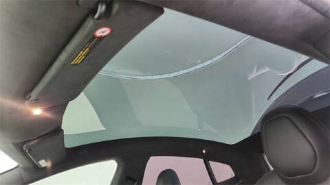 2023 Tesla Model S Plaid