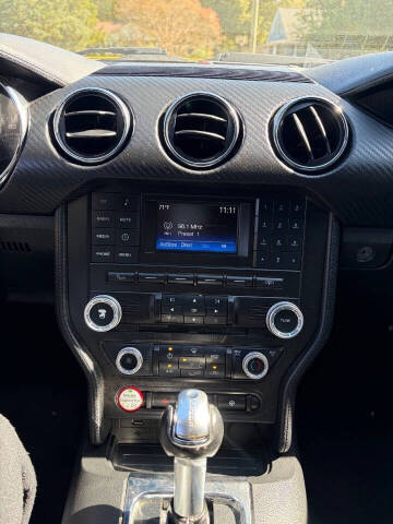 2015 Ford Mustang V6