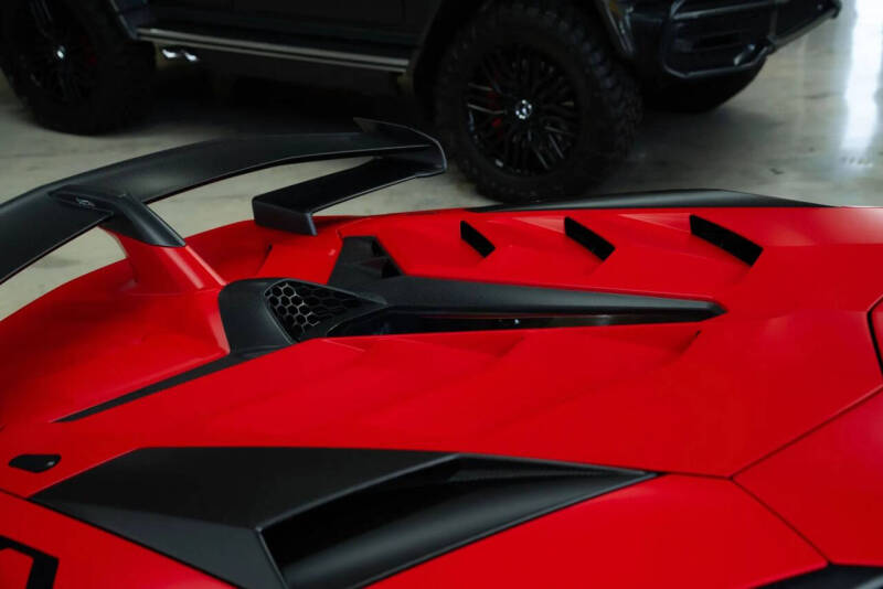 2019 Lamborghini Aventador LP 770-4 SVJ