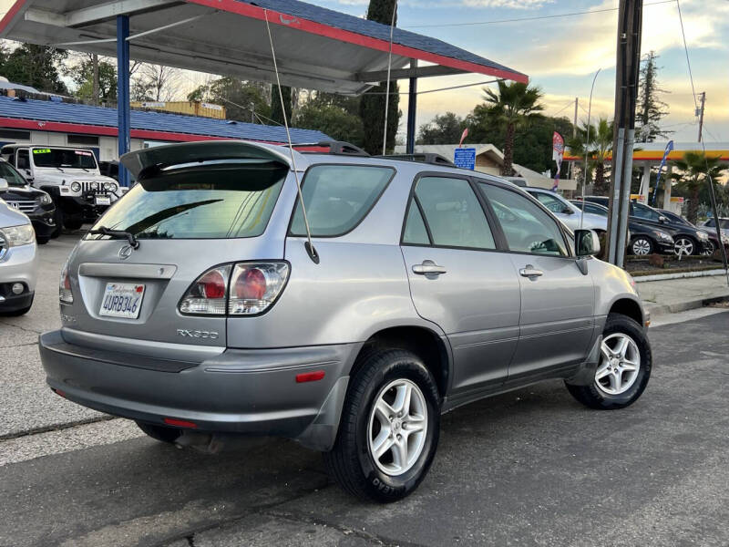 2001 Lexus RX 300