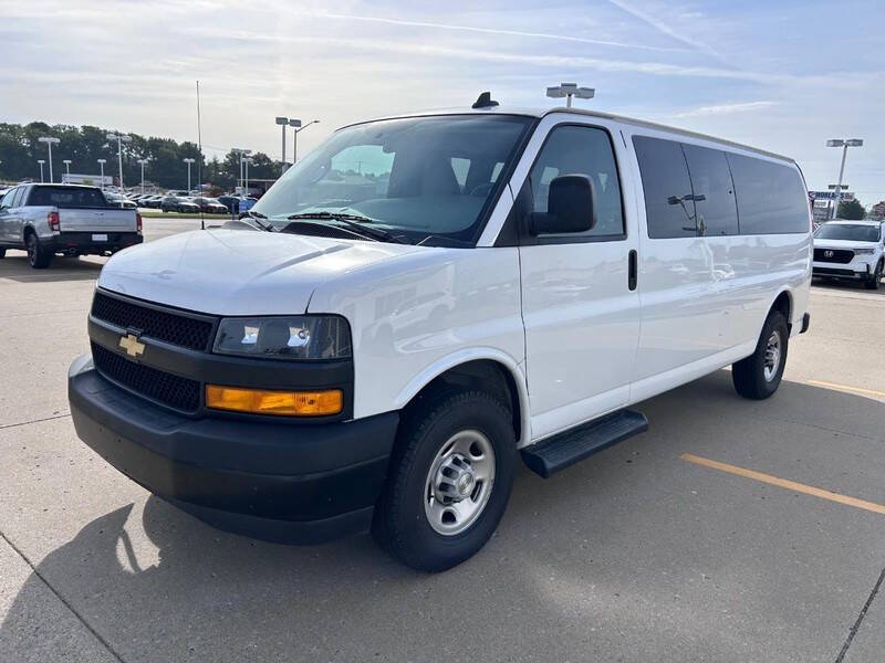 2022 Chevrolet Express LS 3500