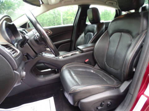 2016 Chrysler 200 C
