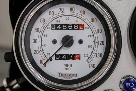 2005 Triumph Thruxton