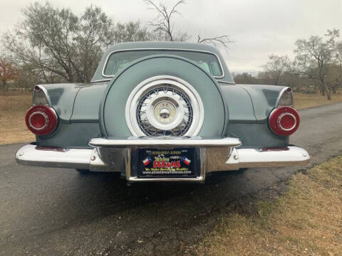 1956 Ford Thunderbird