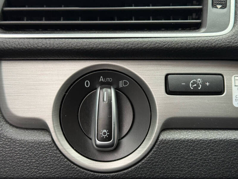 2014 Volkswagen Passat 2.0L TDI SE